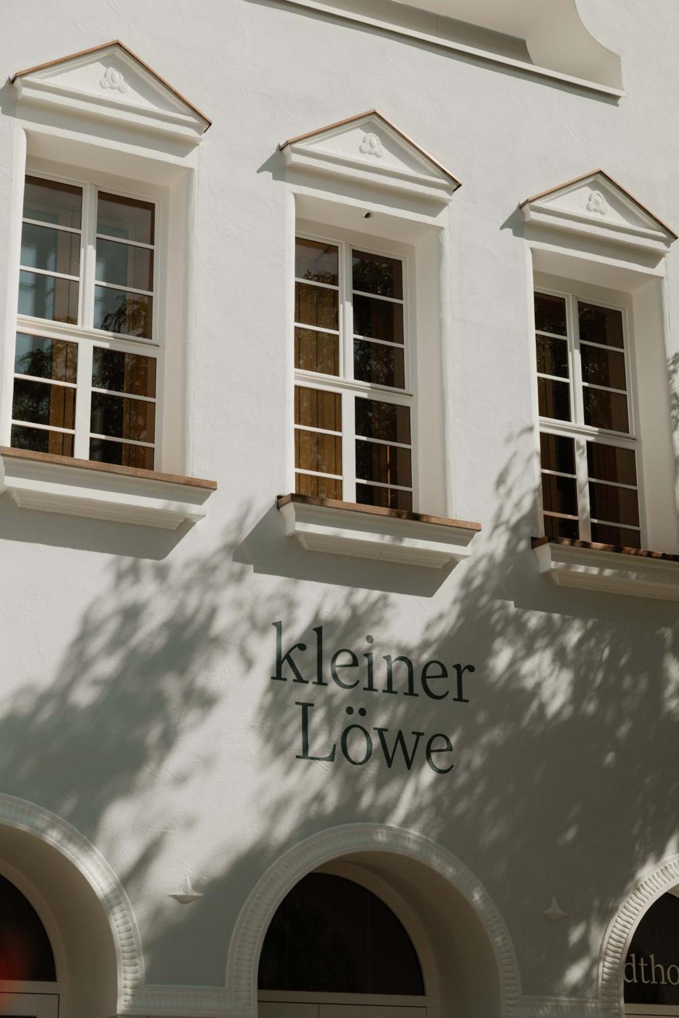 Kleiner Loewe - Stadthotel Брегенц Екстериор снимка